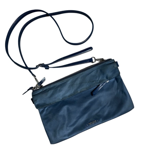 TUMI Blue Nylon Triple Zip Detachable Crossbody Bag - Picture 4 of 10